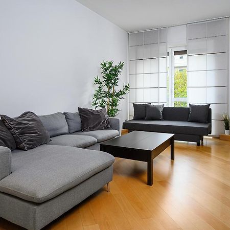 Stylish Condo Garibaldi Sempione 85M2 - Self Check-In มิลาน ภายนอก รูปภาพ