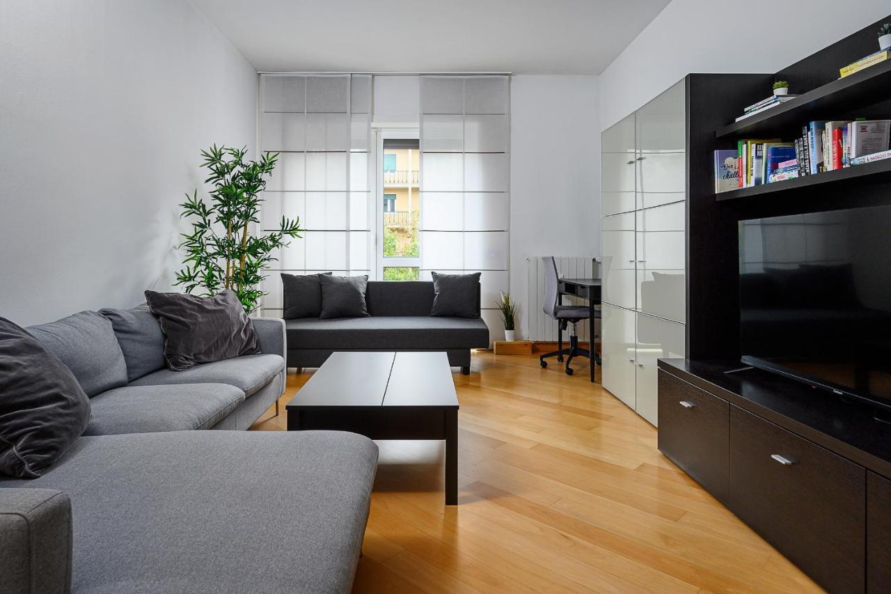 Stylish Condo Garibaldi Sempione 85M2 - Self Check-In มิลาน ภายนอก รูปภาพ